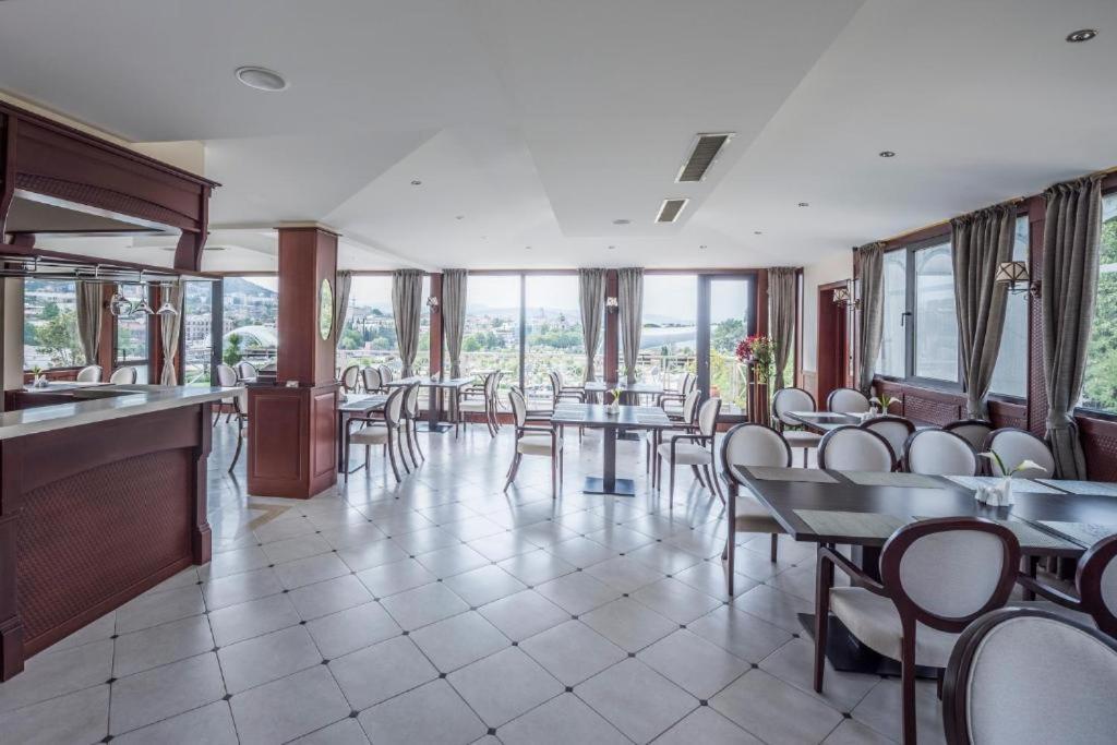 Hotel Rike Park Tbilisi Luaran gambar