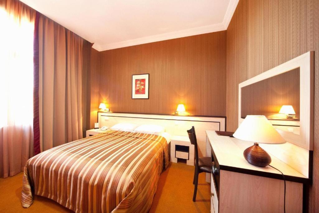 Hotel Rike Park Tbilisi Luaran gambar